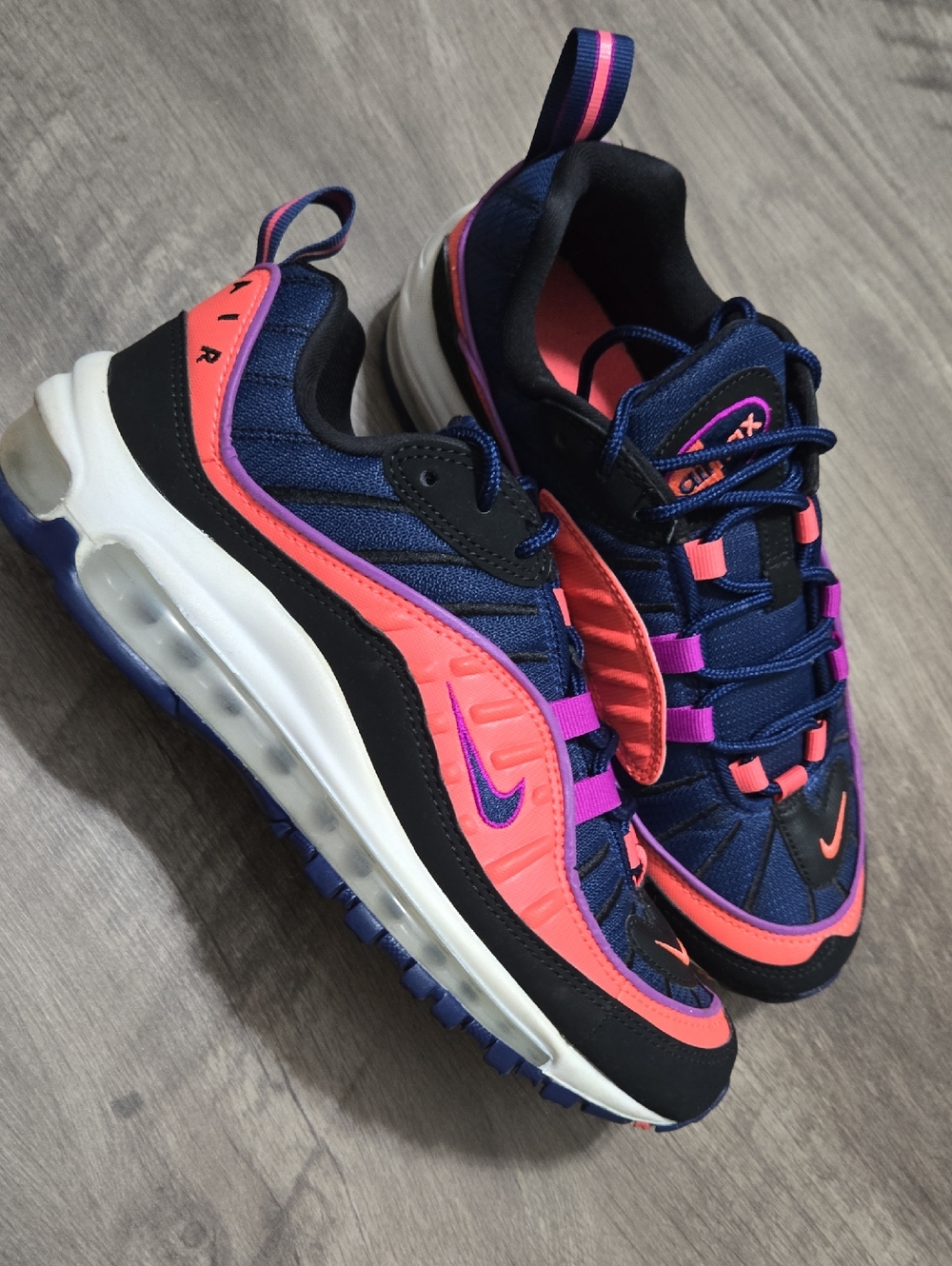 Nike Air Max 98 GS Arrives in “Blue Ember”